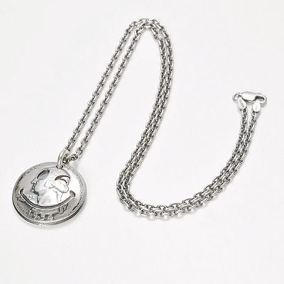 シルバーネックレス