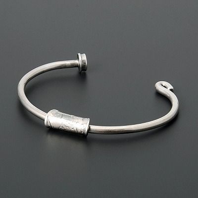 シルバーバングル