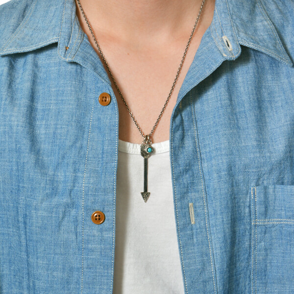 シルバーネックレス