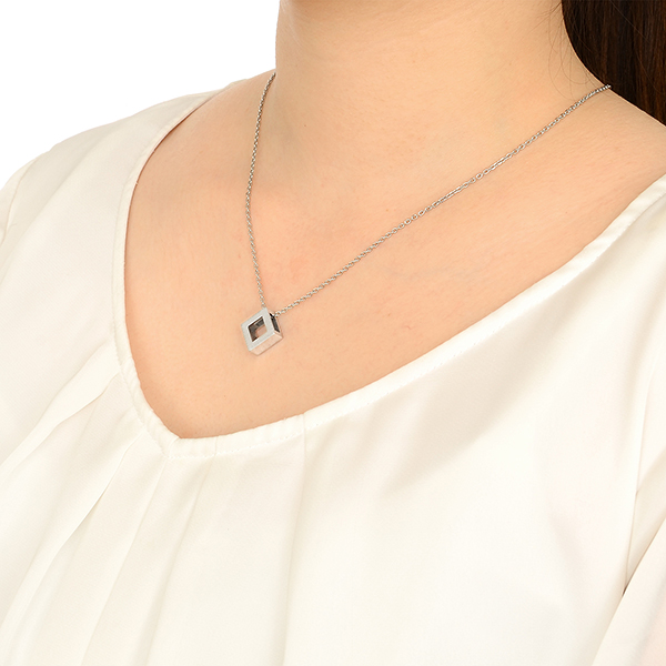 ステンレスネックレス