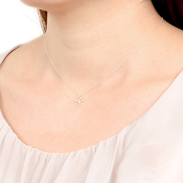 シルバーネックレス