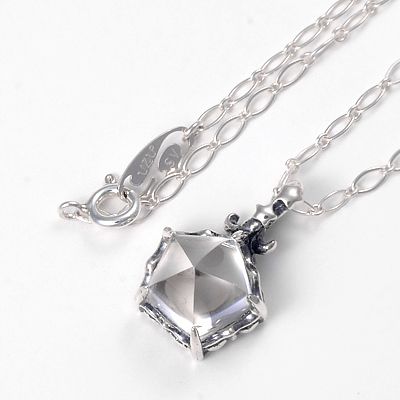 シルバーネックレス