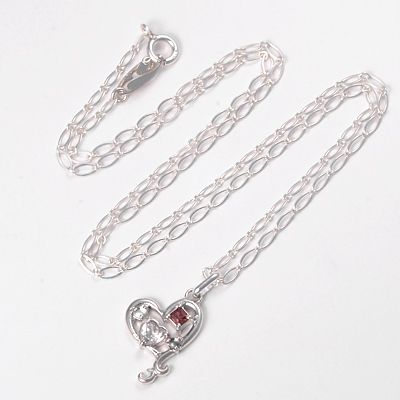 シルバーネックレス