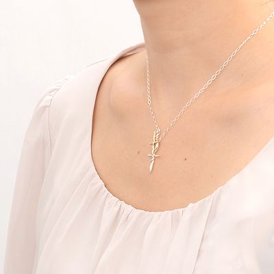 シルバーネックレス