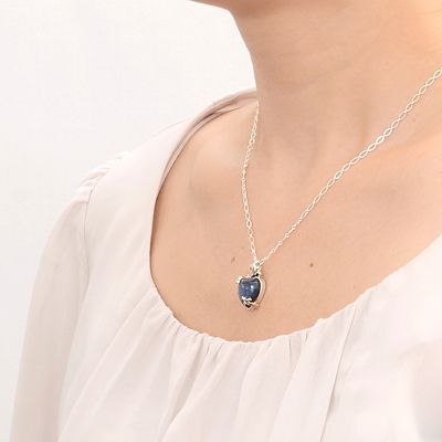 シルバーネックレス