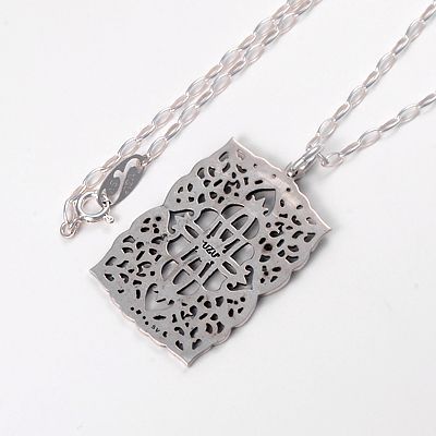 シルバーネックレス