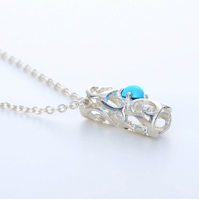 シルバーネックレス