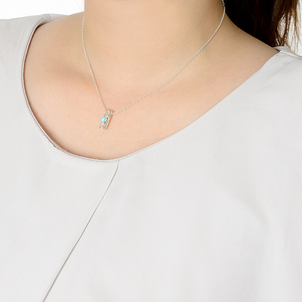 シルバーネックレス