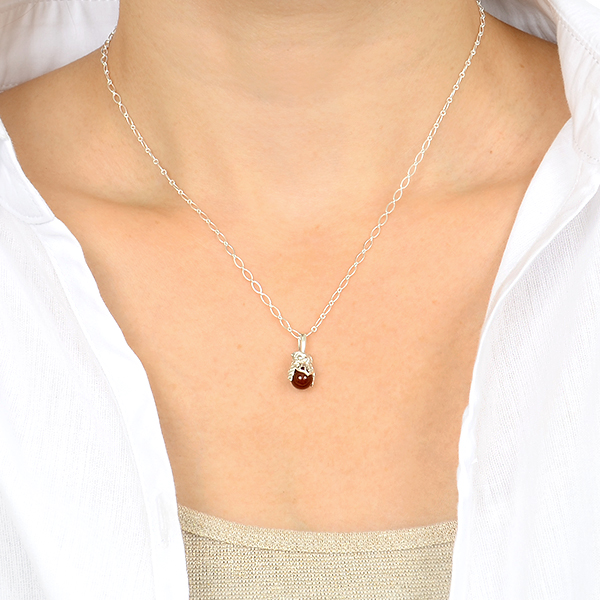 シルバーネックレス