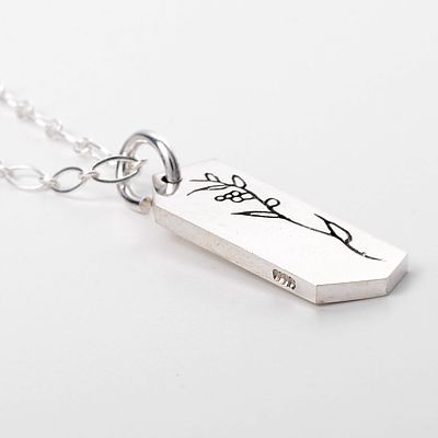 シルバーネックレス