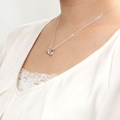 シルバーネックレス