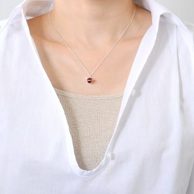 シルバーネックレス