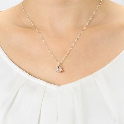 シルバーネックレス