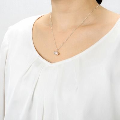 シルバーネックレス