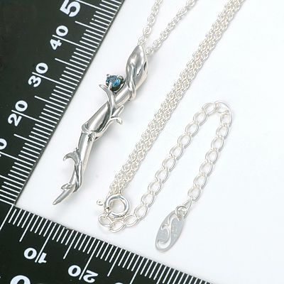 シルバーネックレス
