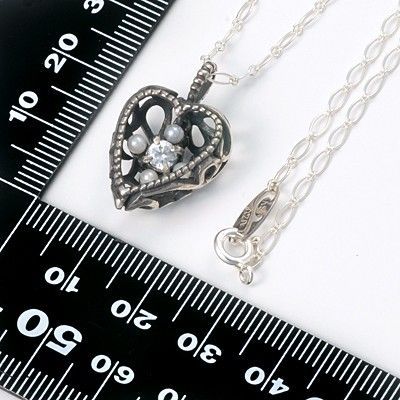 シルバーネックレス