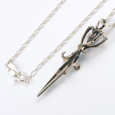 シルバーネックレス