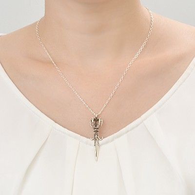 シルバーネックレス