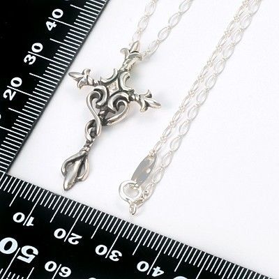 シルバーネックレス