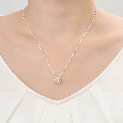 シルバーネックレス