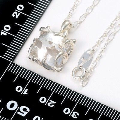 シルバーネックレス