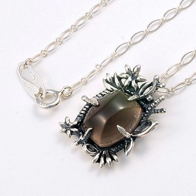 シルバーネックレス