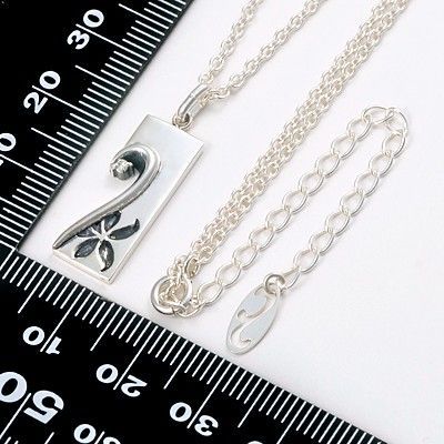 シルバーネックレス