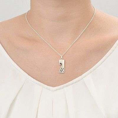 シルバーネックレス