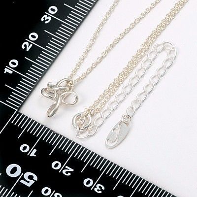 シルバーネックレス