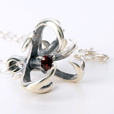 シルバーネックレス