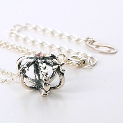 シルバーネックレス