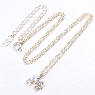 シルバーネックレス