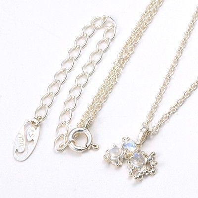 シルバーネックレス