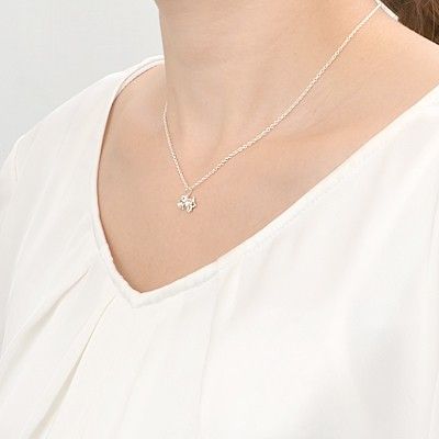 シルバーネックレス