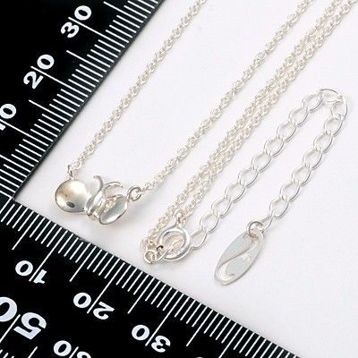 シルバーネックレス