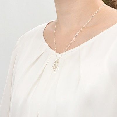 シルバーネックレス