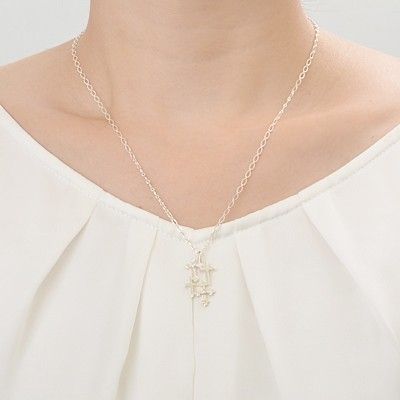 シルバーネックレス