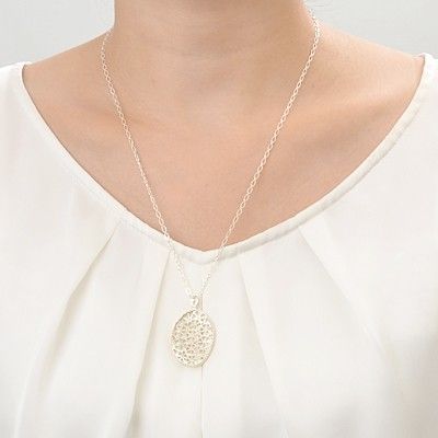 シルバーネックレス