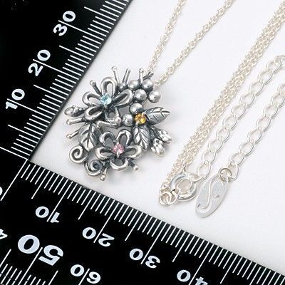 シルバーネックレス