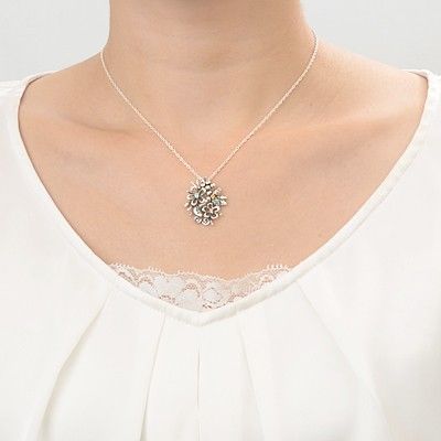 シルバーネックレス