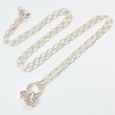 シルバーネックレス