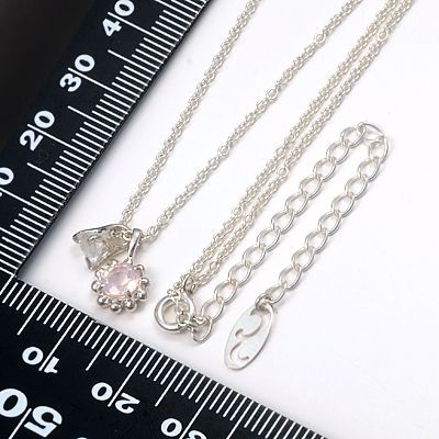 シルバーネックレス