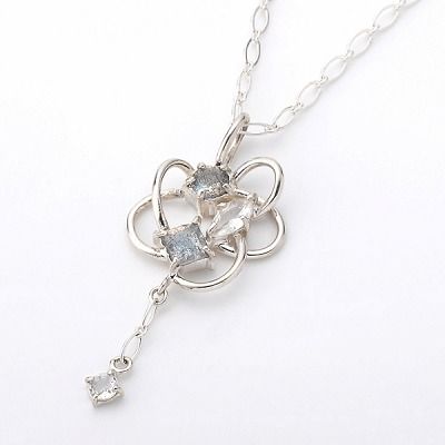 シルバーネックレス