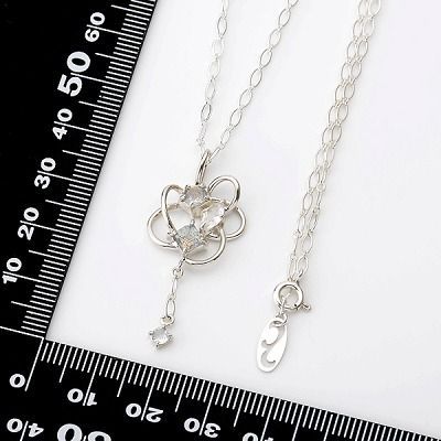 シルバーネックレス