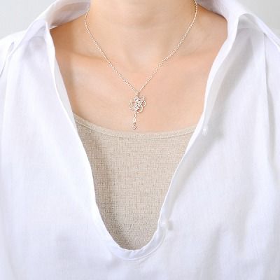 シルバーネックレス