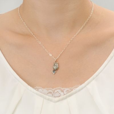 シルバーネックレス