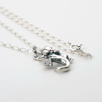 シルバーネックレス