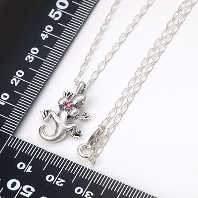 シルバーネックレス