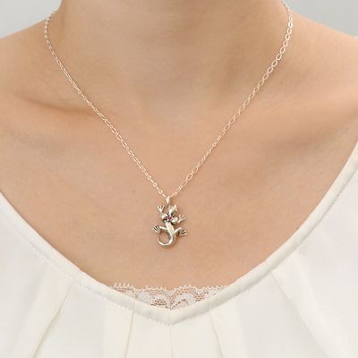 シルバーネックレス