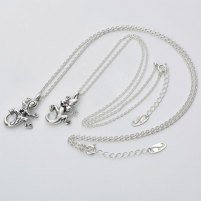 シルバーペアネックレス